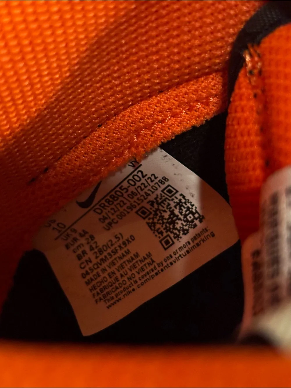 Nike bold safety